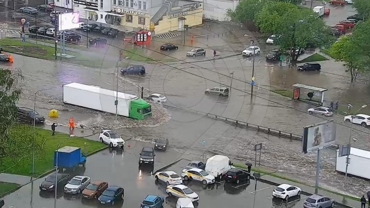 Потоп в Москве после ливня