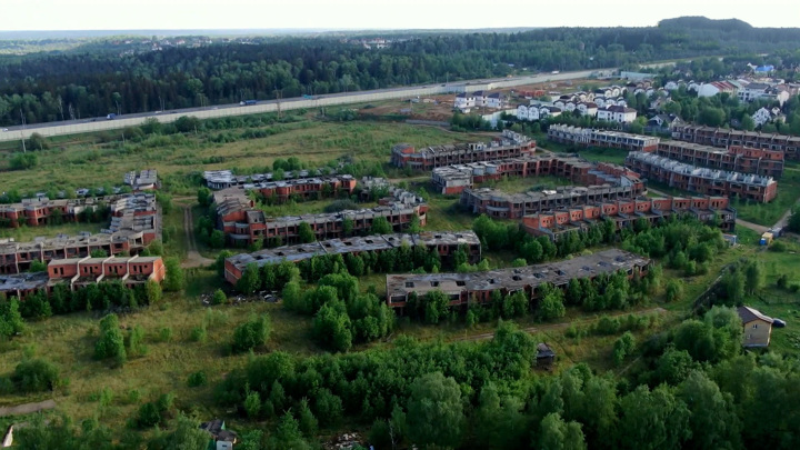 Союз садоводов РФ предложил изымать брошенные дома и участки. Вести в 20:00