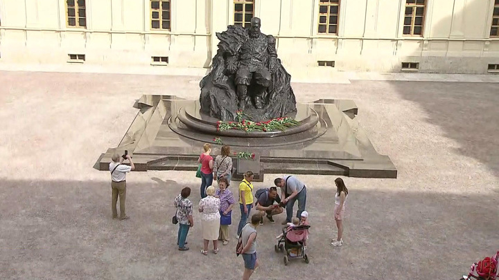 памятник александру 3 в гатчине царь куча. Смотреть фото памятник александру 3 в гатчине царь куча. Смотреть картинку памятник александру 3 в гатчине царь куча. Картинка про памятник александру 3 в гатчине царь куча. Фото памятник александру 3 в гатчине царь куча
