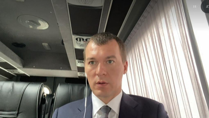 Маски, гигиена, дистанция и вакцинация: Михаил Дегтярев рассказал о борьбе с ковидом в Хабаровском крае. Интервью на "России 24"