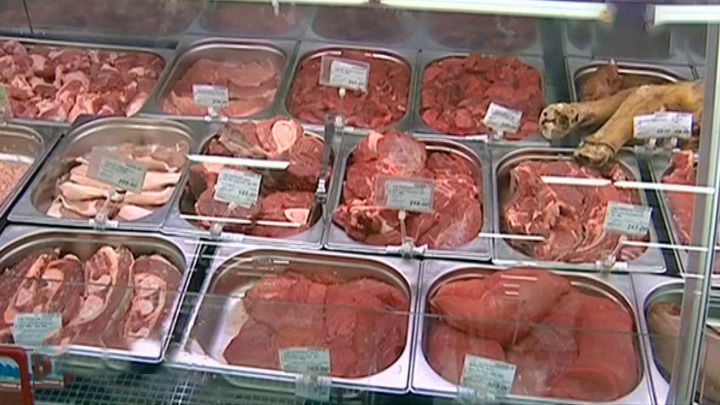 Сомнительный товар: на орловском рынке изъяли 84 килограмма свинины