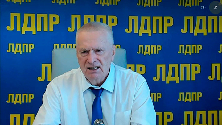 Жириновский: непривитая учительница станет уборщицей в своей же школе. Интервью на "России 24"