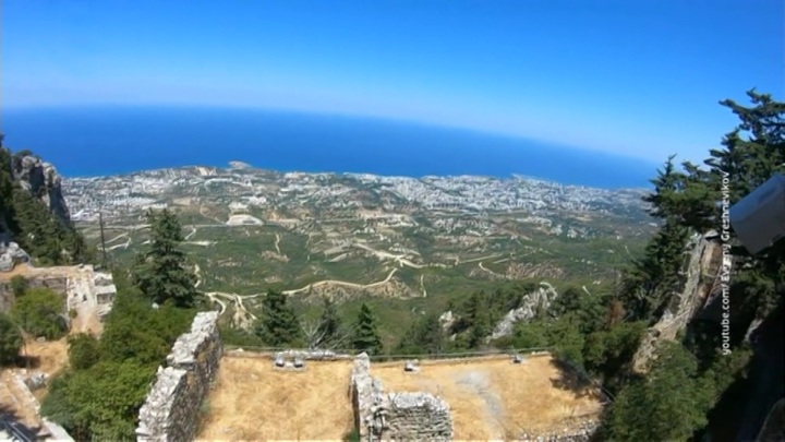 Боррель заявил о необходимости соблюдения резолюции СБ ООН по Вароше. Новости на "России 24"