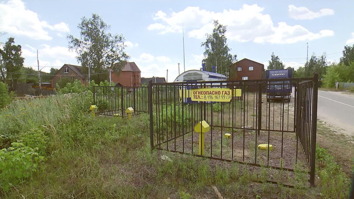 Газопровод за свой счет: дачники в Котельниках не могут поделить трубу. Вести-Москва