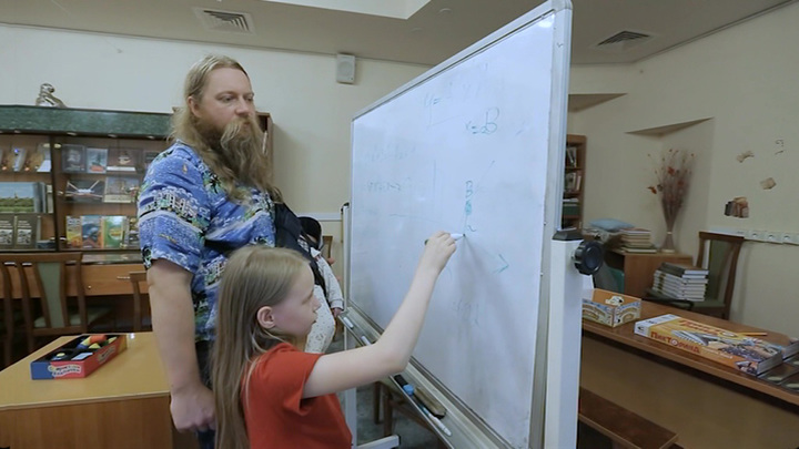 Детство, отрочество, ВУЗ. Специальный репортаж