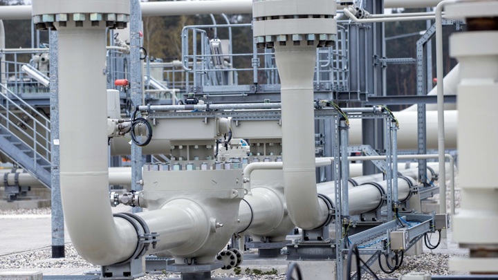 Венгрия подписала с "Газпромом" 15-летний контракт на поставку газа