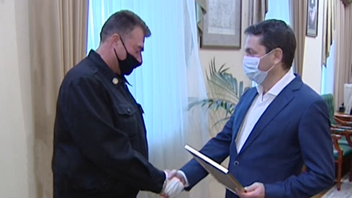 Губернатор Мурманской области поблагодарил пострадавшего охранника