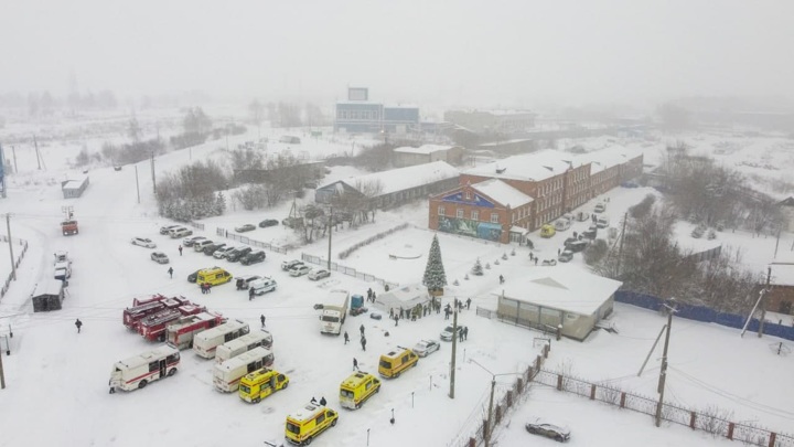 Тела пятерых погибших подняли из шахты "Листвяжная"