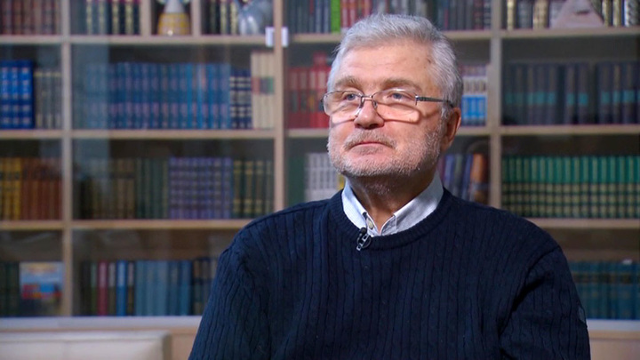 Пионерлагерь для взрослых. Юрий Поляков об СССР и современной России. Интервью на "России 24"