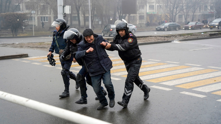 В Алма-Ате задержаны два иностранца и организатор попытки захвата телевышки