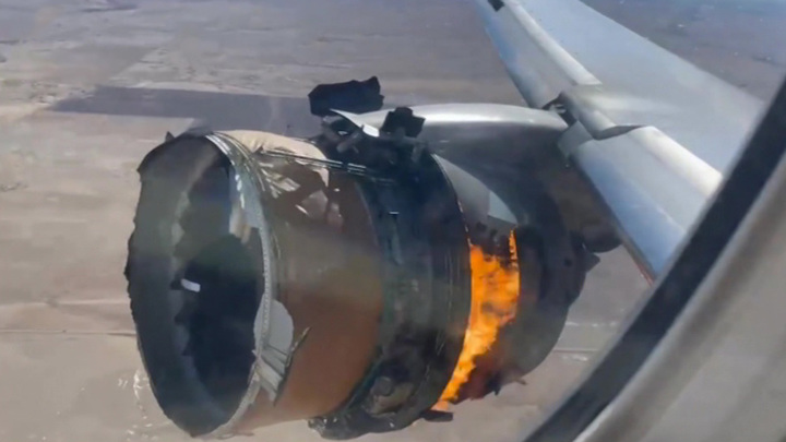 Лучшее за 2021 год. Комментируют Ольга Скабеева, Евгений