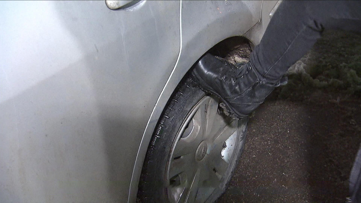 Проделки шиномонтажа или наказание "обочечников": на шоссе Энтузиастов разбросали гвозди. Вести-Москва