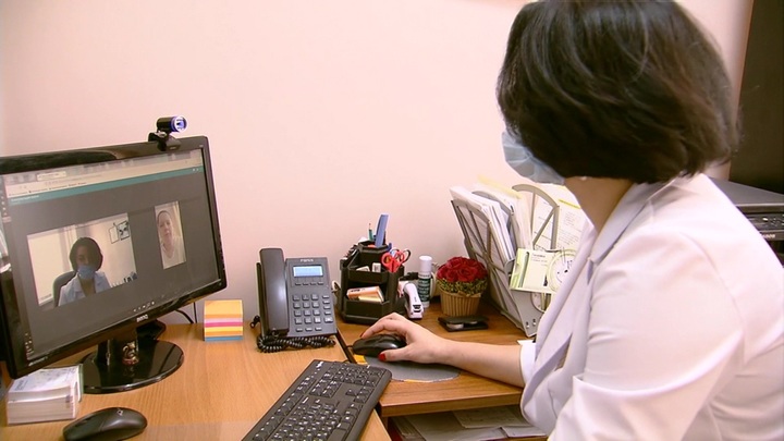 "Облако здоровья": врачи федеральных центров помогают людям онлайн