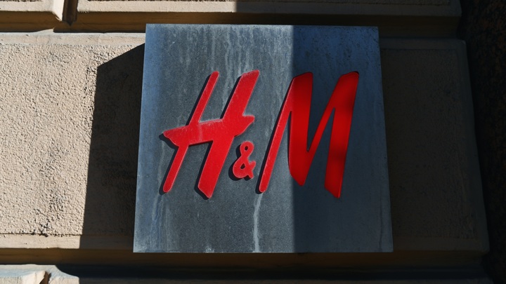В H&M решили распродать остатки и свернуть бизнес в России