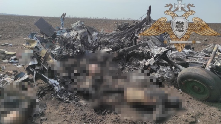 Один из украинских вертолетов под Мариуполем сбит из трофейного ПЗРК