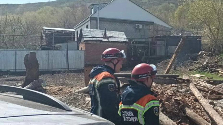 В Саратове в результате обрушения дома погиб мужчина