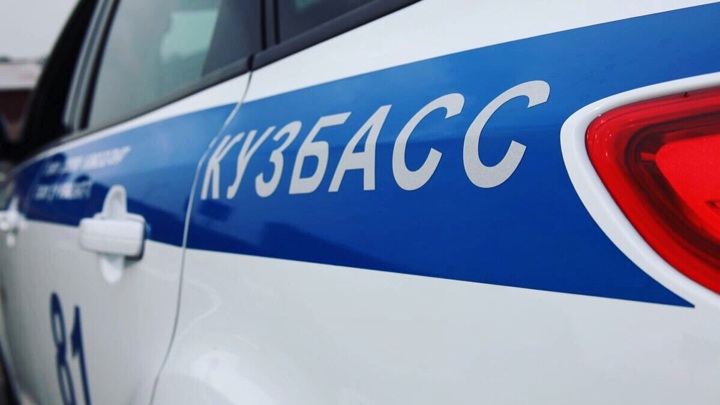 Четыре человека погибли по вине водителя кроссовера в Кузбассе