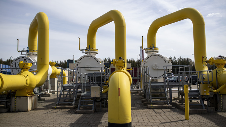 Половина покупателей газа в ЕС открыла счета в рублях