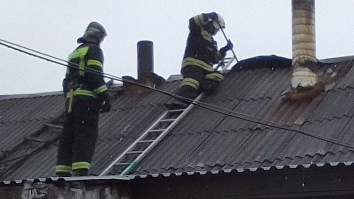 В Меленковском районе пожарные ликвидировали горение жилого дома