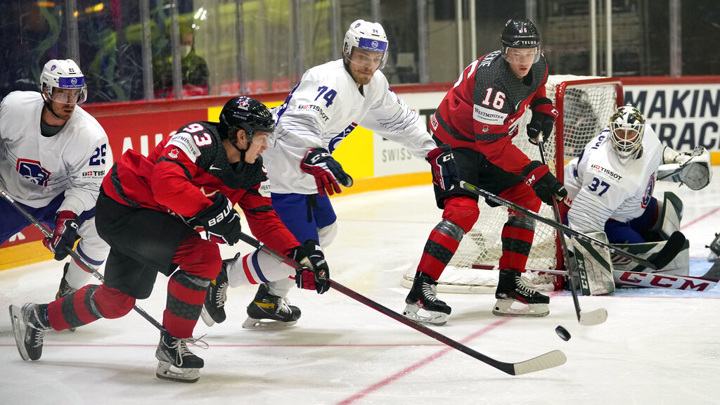 Стали известны четвертьфинальные пары чемпионата мира по хоккею