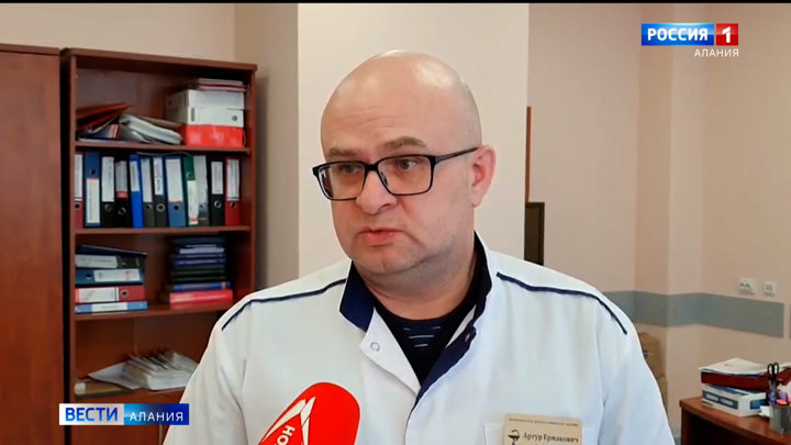 Один из воспитанников владикавказского детского сада "Эрудит", который попал в больницу из-за отравления, выписан и сейчас находится дома
