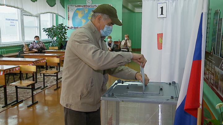 Дистанционное электронное голосование на муниципальных выборах ввели в Иркутской области
