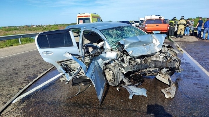 Пострадавший во вчерашней аварии водитель Toyota Passo скончался в больнице