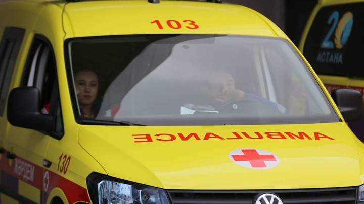 Пять человек погибли от отравления неизвестной жидкостью в Казахстане
