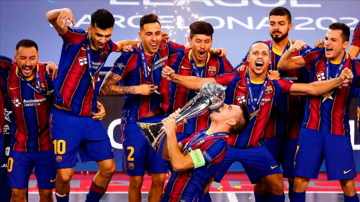 Мини-футбол. "Барселона" выиграла все трофеи сезона