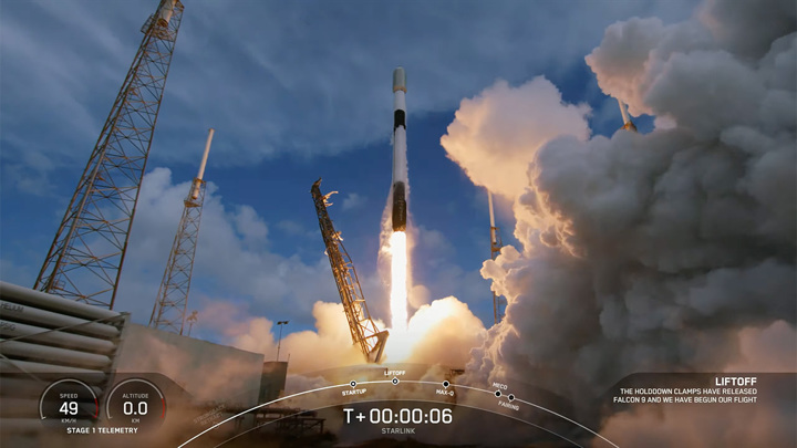 SpaceX вывела на орбиту еще 53 интернет-спутника Starlink