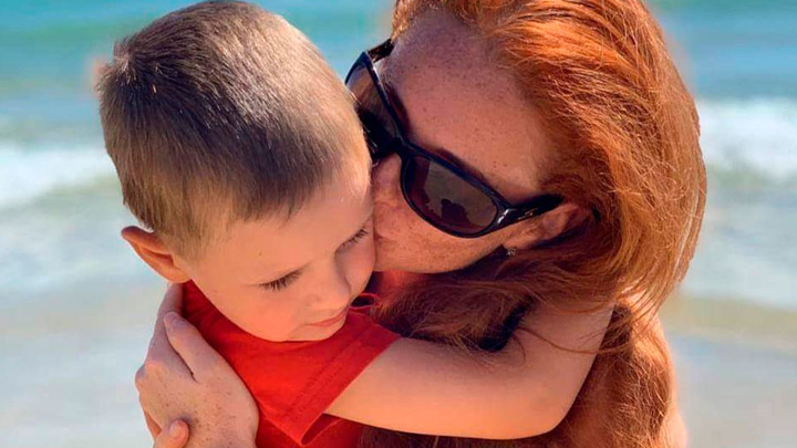 Фото лены катиной с ее сыном сашей Долларовых миллиардеров стало на девять больше // Смотрим
