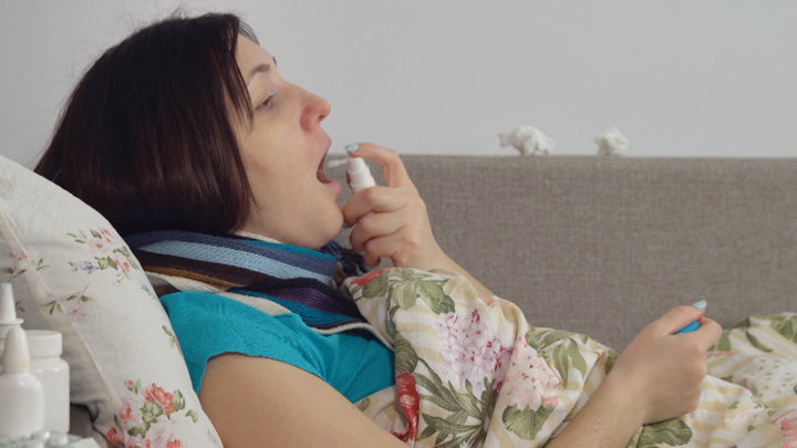 Врачи назвали самые распространенные ошибки в лечении простуды