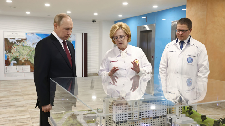 Путин посетил Федеральный центр мозга