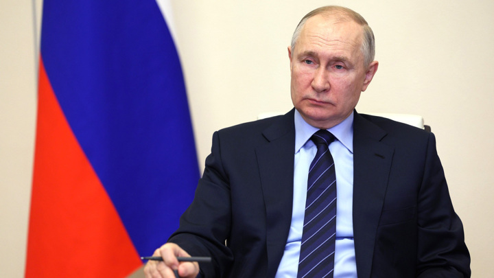 Путин предложил властям регионов бесплатно выдавать землю героям СВО0