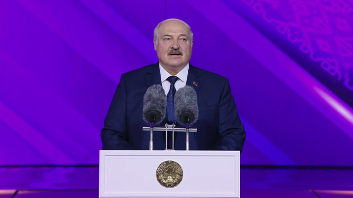 Александр Лукашенко: славянское единство снова испытывают на прочность