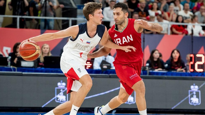 Российские баскетболисты обыграли Иран в товарищеском матче
