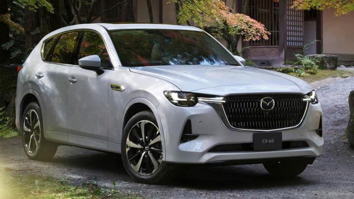 В России начали продавать люксовую модель Mazda