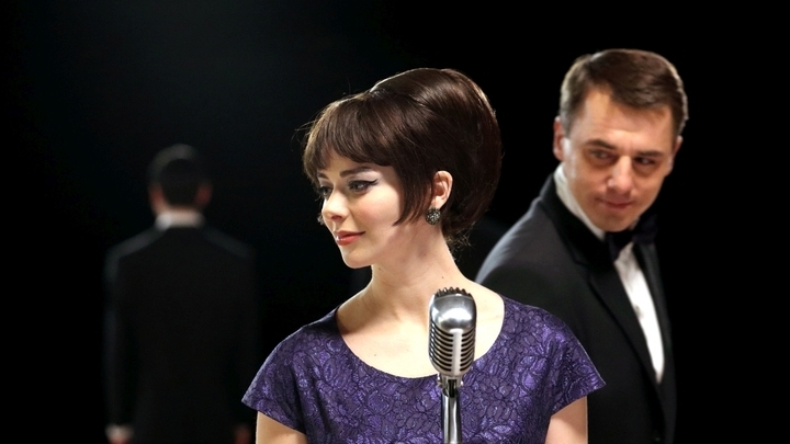 Кадр из сериала "Рожденная звездой"